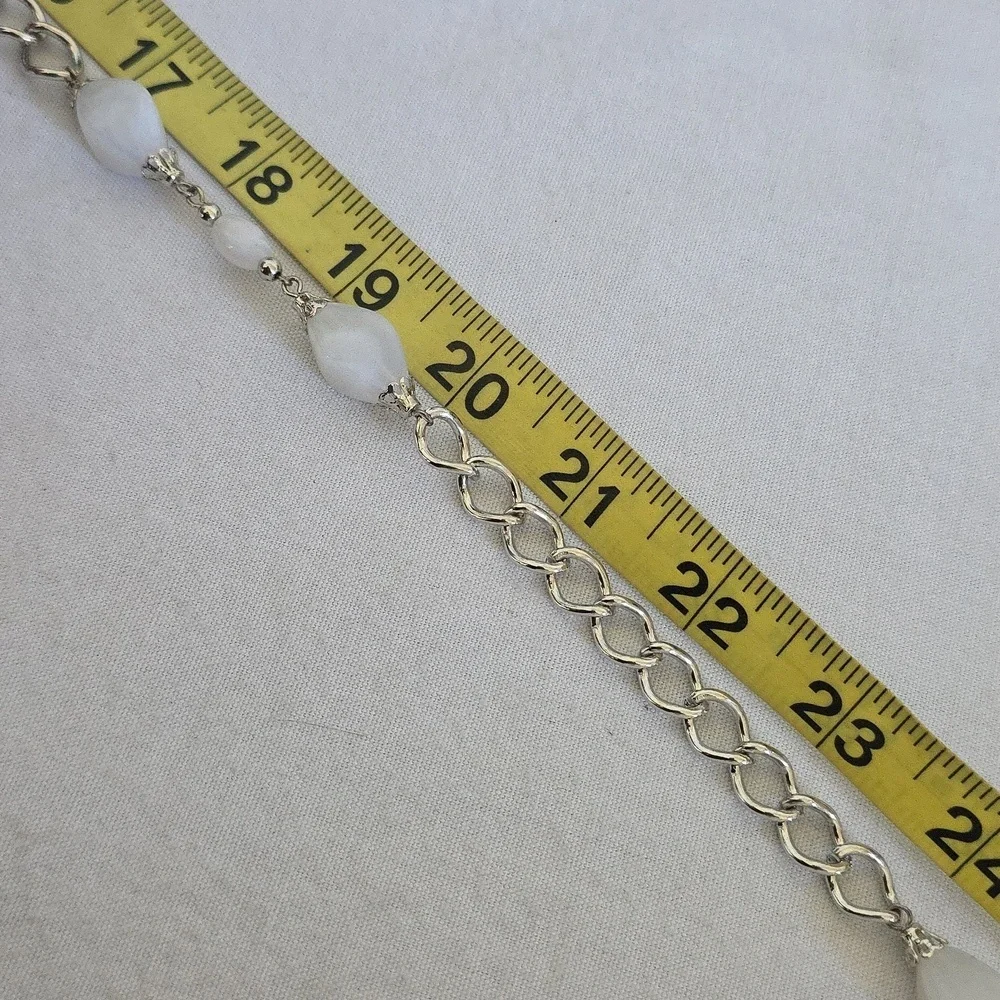 Silver and White Statement 3 Chain Adjustable Belt